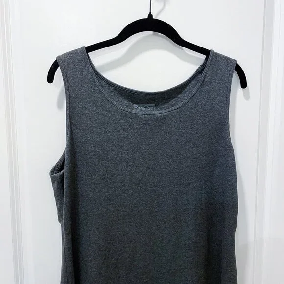 Patagonia W's Sleeveless Seabrook Dress in Heather Grey - Picture 4 of 8